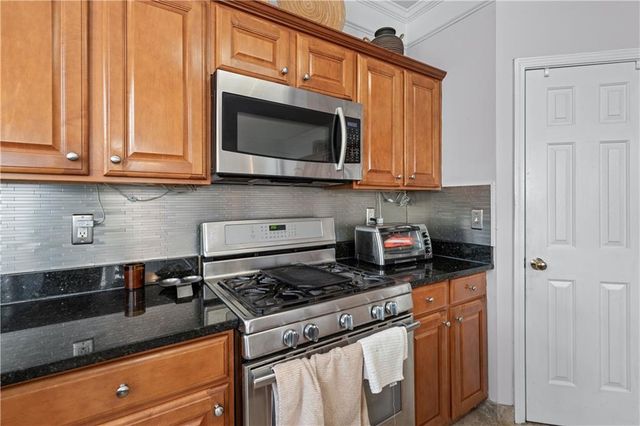 135 Splinter Court, Suwanee, GA 30024