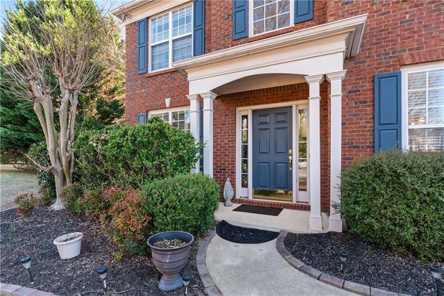135 Splinter Court, Suwanee, GA 30024