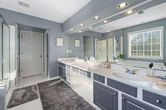 135 Splinter Court, Suwanee, GA 30024