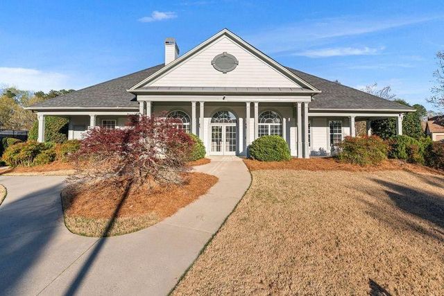 135 Splinter Court, Suwanee, GA 30024