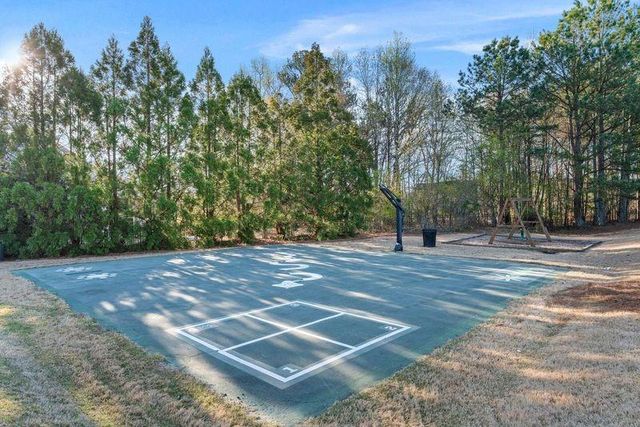 135 Splinter Court, Suwanee, GA 30024