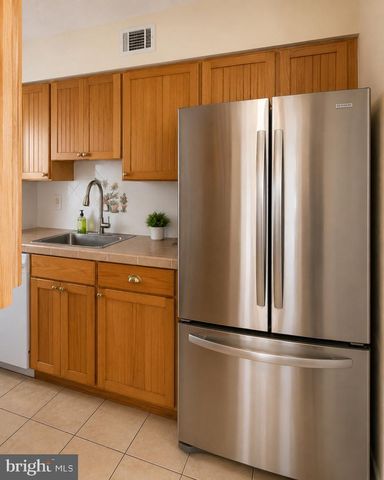 3006 NEW OAK LN, Bowie, MD 20716
