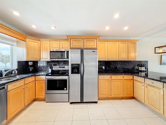 1198 Hillsboro Mile 334, Hillsboro Beach, FL 33062