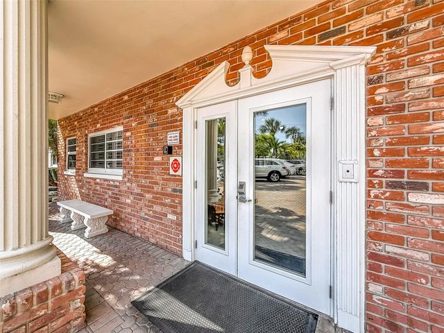 1198 Hillsboro Mile 334, Hillsboro Beach, FL 33062