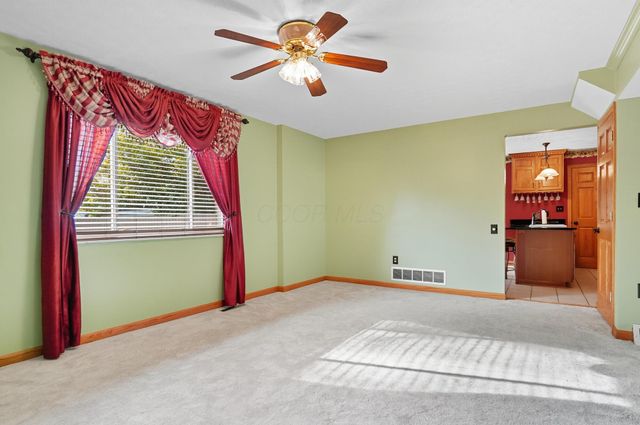 3378 Josephine Circle, Grove City, OH 43123