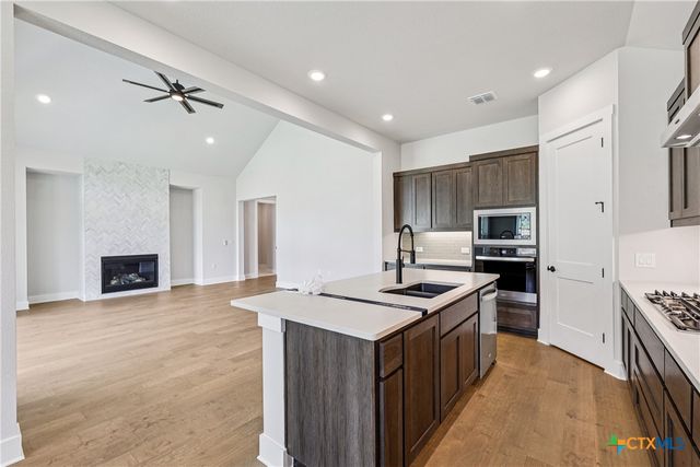 170 Waving Muhly Drive, San Marcos, TX 78666
