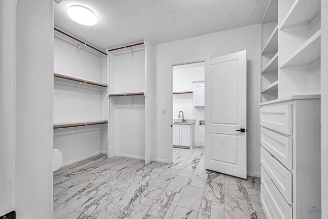 5014 Riverside Drive, Midland, TX 79707