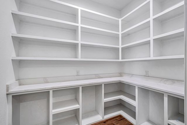 5014 Riverside Drive, Midland, TX 79707