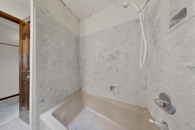 13012 Calle De Sandias NE, Albuquerque, NM 87111