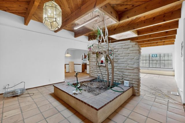 13012 Calle De Sandias NE, Albuquerque, NM 87111