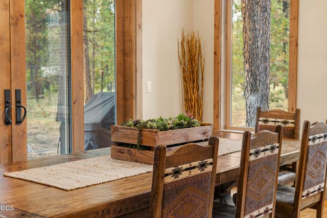 56413 Fireglass Loop 194, Bend, OR 97707