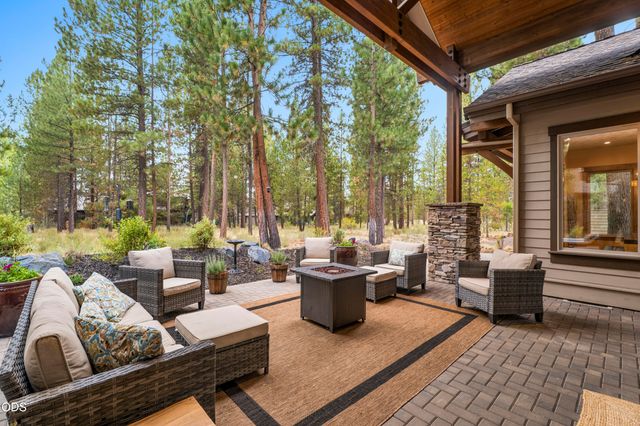 56413 Fireglass Loop 194, Bend, OR 97707