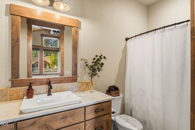 56413 Fireglass Loop 194, Bend, OR 97707