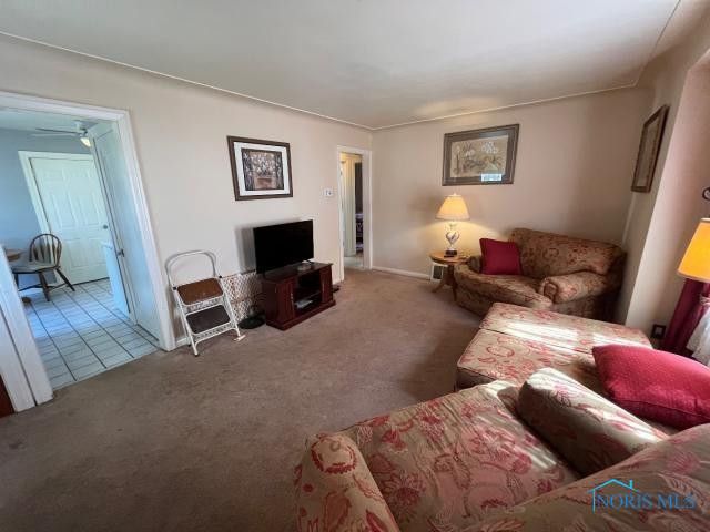 4669 S Detroit Avenue, Toledo, OH 43614