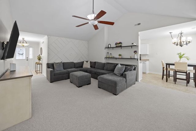 1204 Raptor Drive, Hanahan, SC 29410