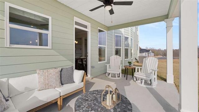 428 HAZEL Drive, Locust Grove, GA 30248