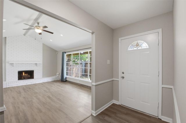 6215 Autumn Arbor Drive, Houston, TX 77092