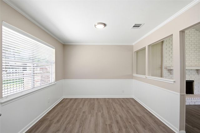 6215 Autumn Arbor Drive, Houston, TX 77092