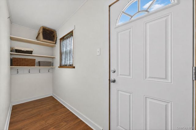 18 Mohin Park, New Hampton, NY 10958