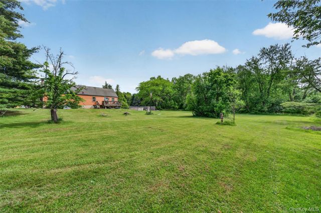 18 Mohin Park, New Hampton, NY 10958