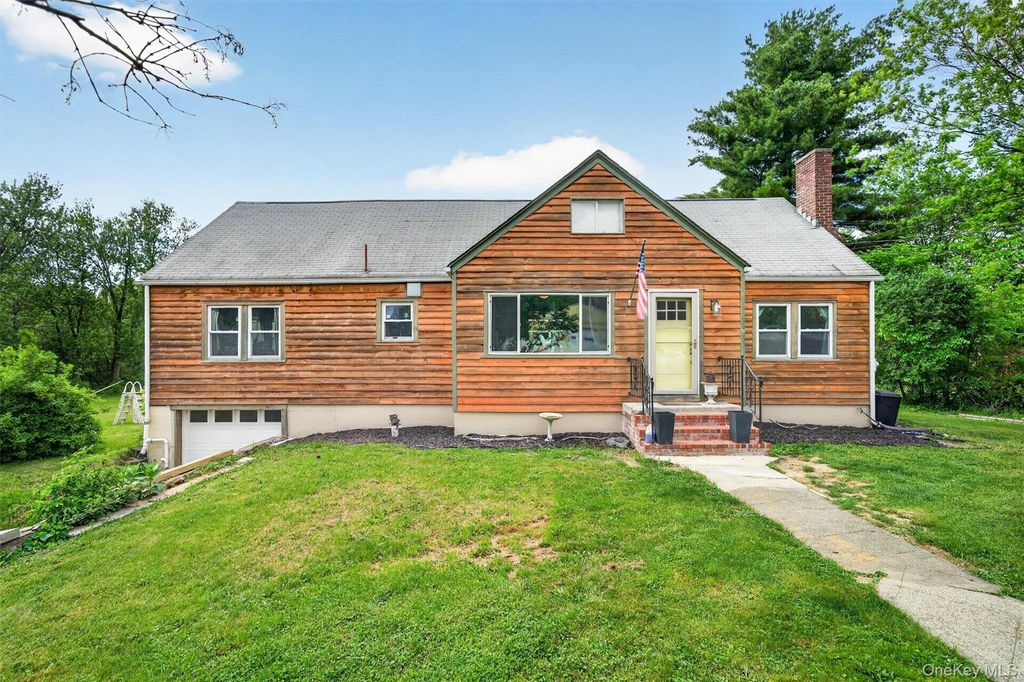 18 Mohin Park, New Hampton, NY 10958