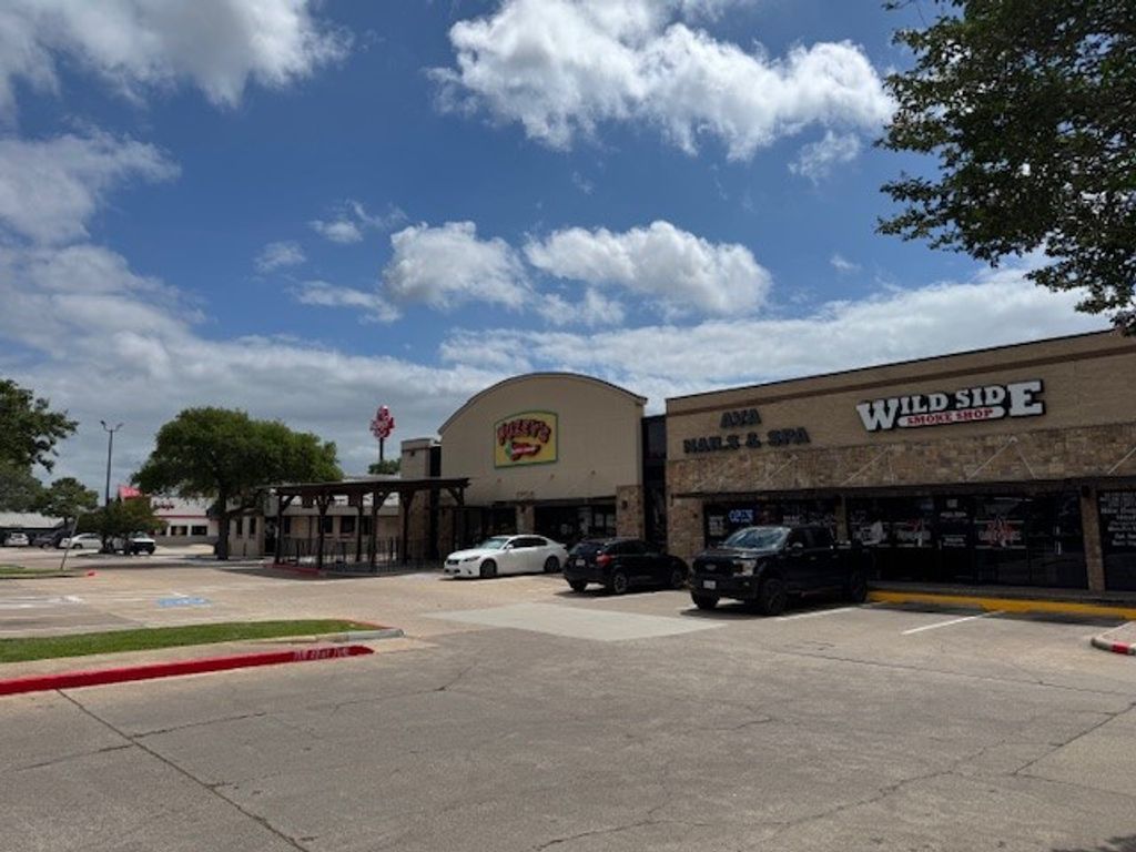 1712 Southwest Parkway, College Station, TX 77840 — photo 3