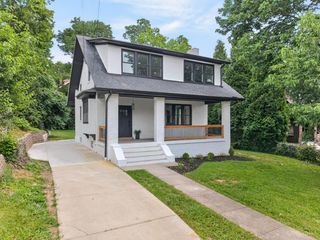 1016 Valley Lane, Cincinnati, OH 45229