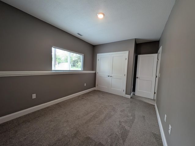 714 S Spring Hollow Dr, Wichita, KS 67230