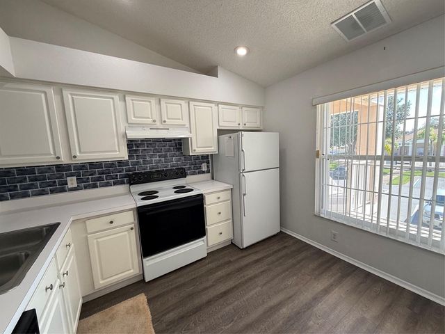 13348 FAIRWAY GLEN DRIVE 203, Orlando, FL 32824