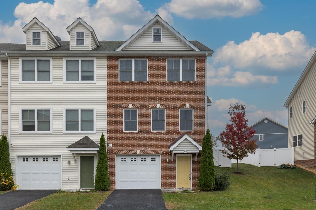 376 TANZANITE DR, Harrisonburg, VA 22801