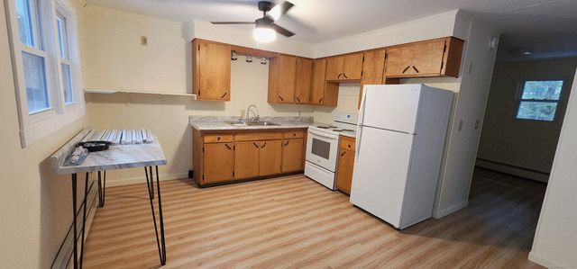 1267 Thompson Road B, Thompson, CT 06277