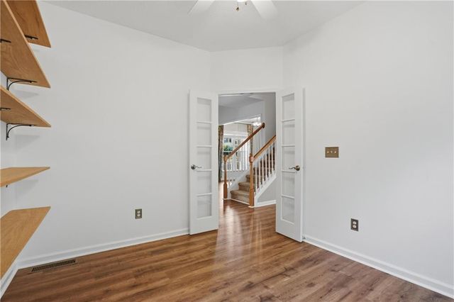 522 Keeneland Avenue, Woodstock, GA 30189