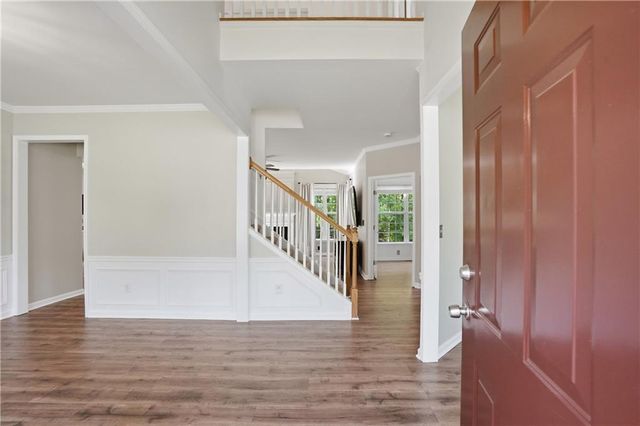 522 Keeneland Avenue, Woodstock, GA 30189