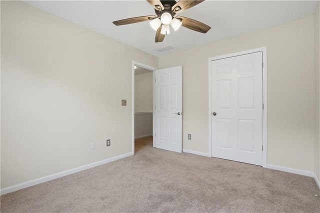 522 Keeneland Avenue, Woodstock, GA 30189