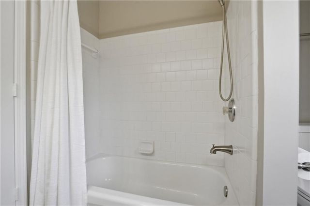 522 Keeneland Avenue, Woodstock, GA 30189