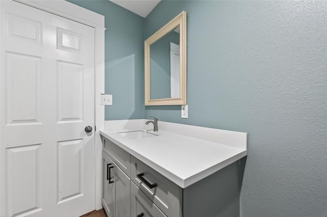 2311 8th Street, Liverpool, TX 77577