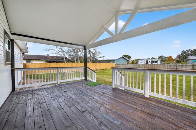 2311 8th Street, Liverpool, TX 77577