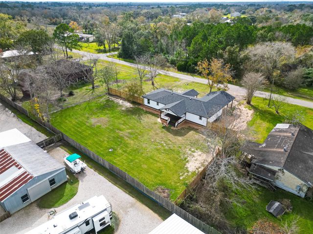 2311 8th Street, Liverpool, TX 77577