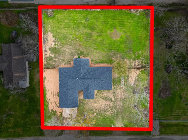 2311 8th Street, Liverpool, TX 77577