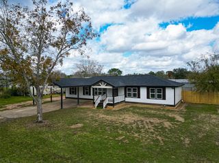 2311 8th Street, Liverpool, TX 77577