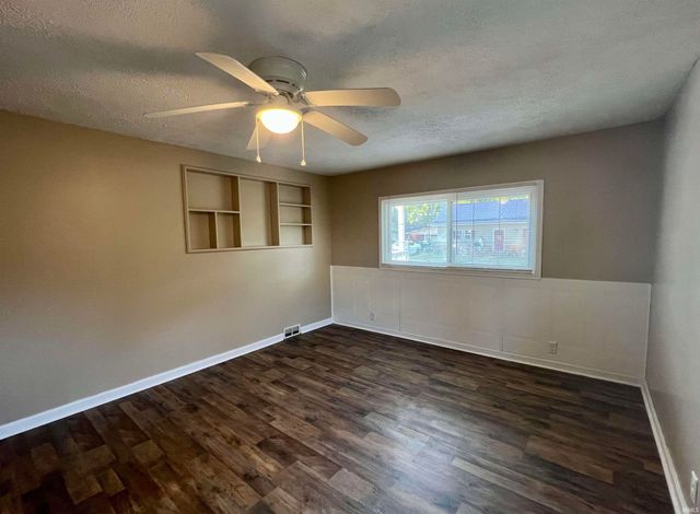 274 W Faculty Drive, Paoli, IN 47454