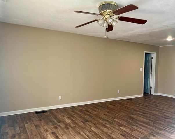 274 W Faculty Drive, Paoli, IN 47454