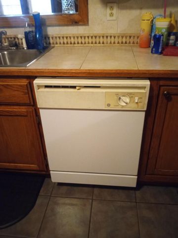 11 Concord Road, Buffalo, MO 65622