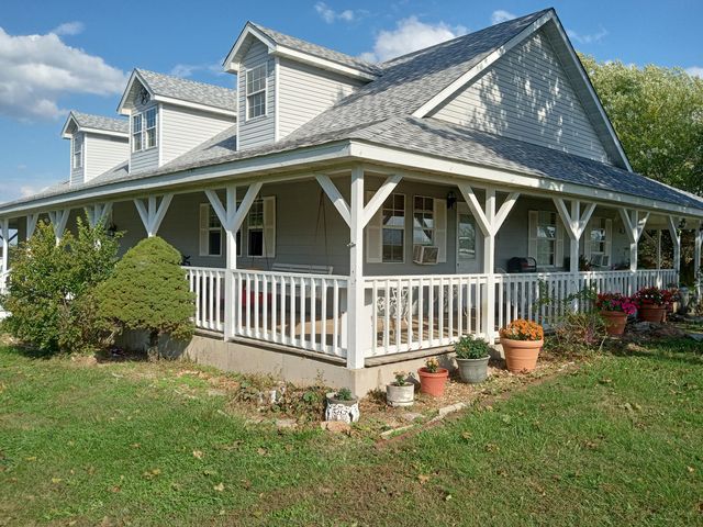 11 Concord Road, Buffalo, MO 65622