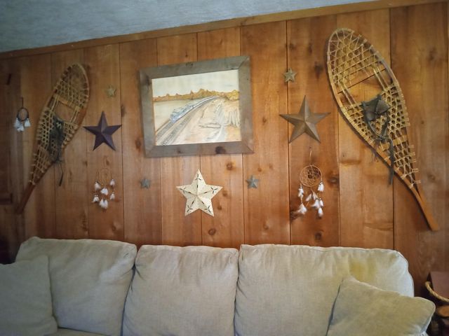 11 Concord Road, Buffalo, MO 65622