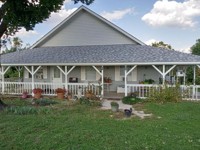 11 Concord Road, Buffalo, MO 65622