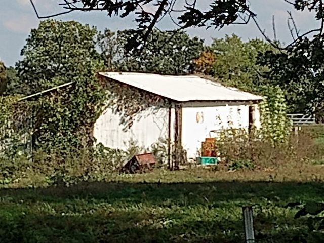 11 Concord Road, Buffalo, MO 65622