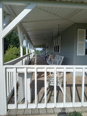 11 Concord Road, Buffalo, MO 65622