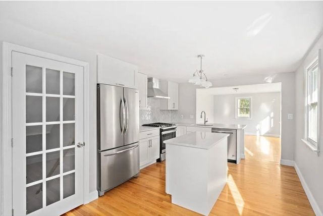 5 Cameo Rd, Braintree, MA 02184