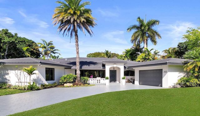 2425 Fryer Point, Fort Lauderdale, FL 33305